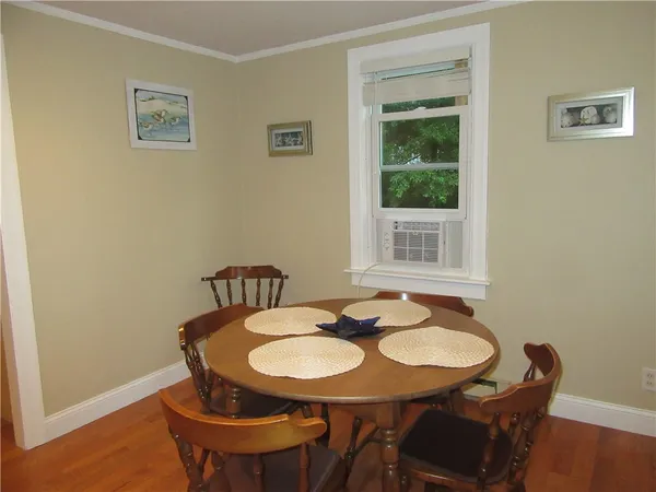 $1,800 | 5443 Post Road, Unit 3, Charlestown, RI 02813