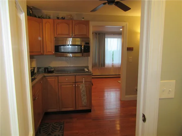 $1,800 | 5443 Post Road, Unit 3, Charlestown, RI 02813