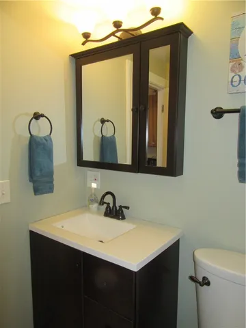 $1,800 | 5443 Post Road, Unit 3, Charlestown, RI 02813