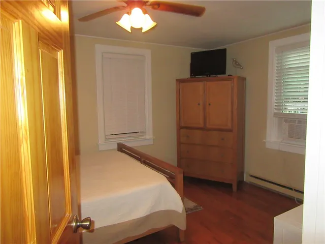 $1,800 | 5443 Post Road, Unit 3, Charlestown, RI 02813