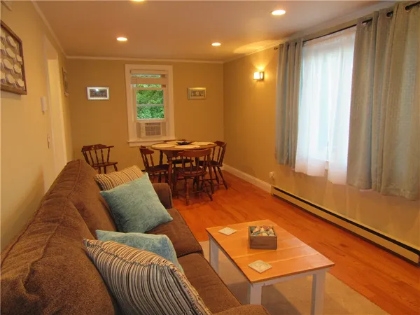 $1,800 | 5443 Post Road, Unit 3, Charlestown, RI 02813