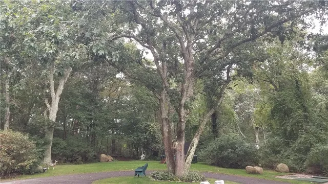 $1,800 | 5443 Post Road, Unit 3, Charlestown, RI 02813