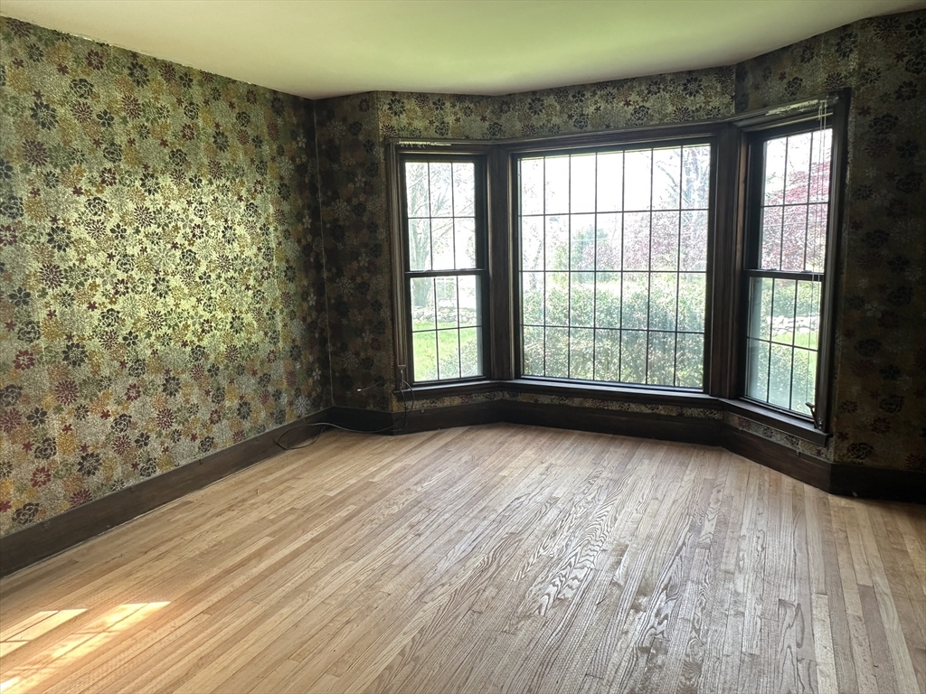 1049 Tucker Road Dartmouth, MA 02747 - Photo 13 of 21