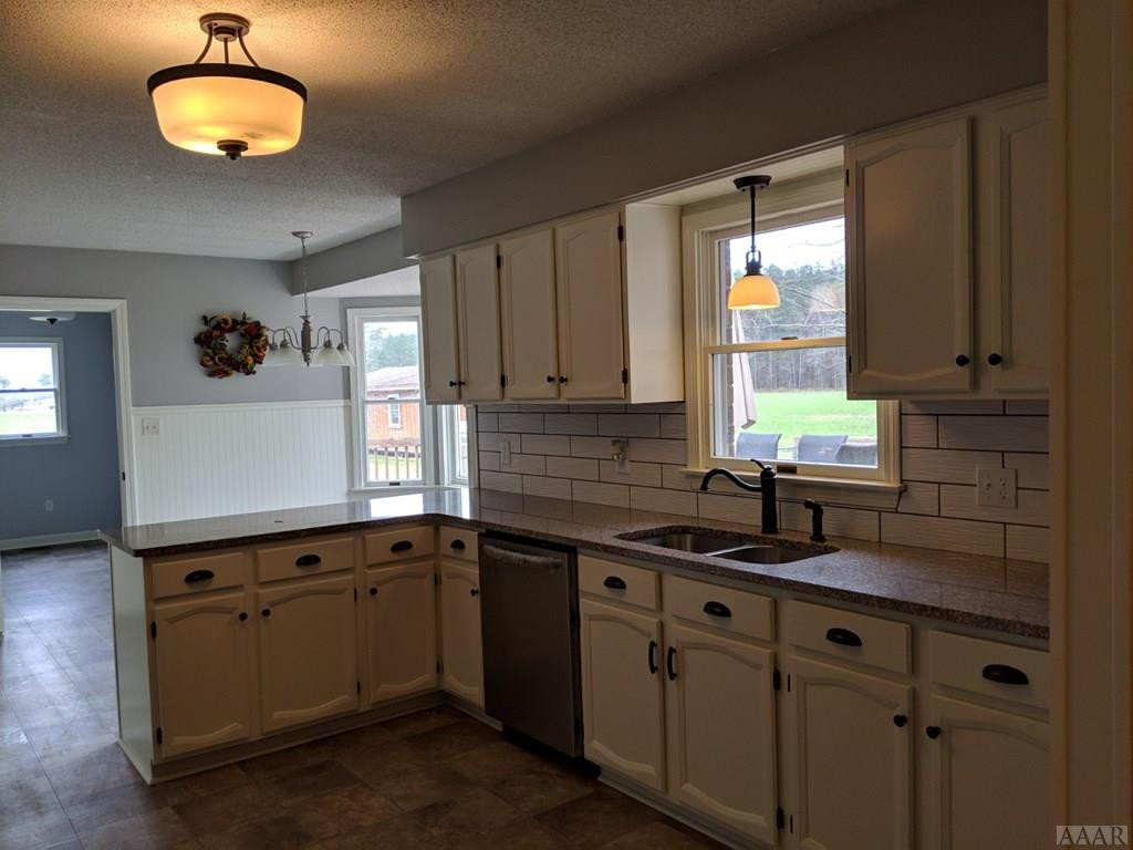 1354 4 Forks Road Elizabeth City, NC 27909 - Photo 10 of 25 Gallery Image 10