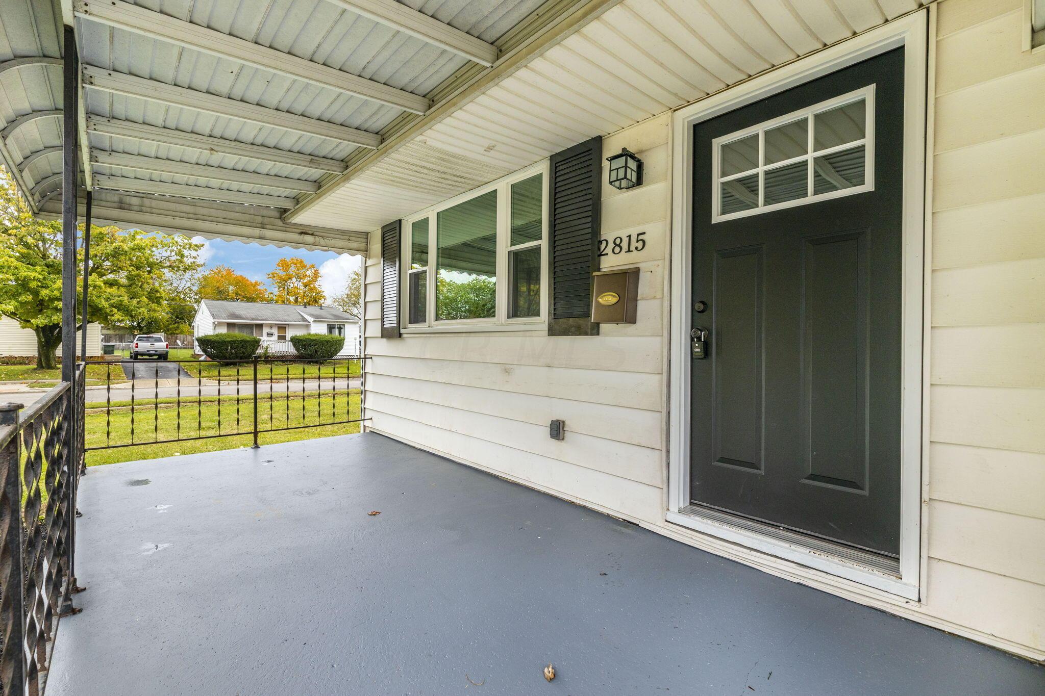 2815 Hillgate Road Columbus, OH 43207 - Photo 4 of 20 7-web-or-mls-2023-10-20 2815 Hillgate Rd