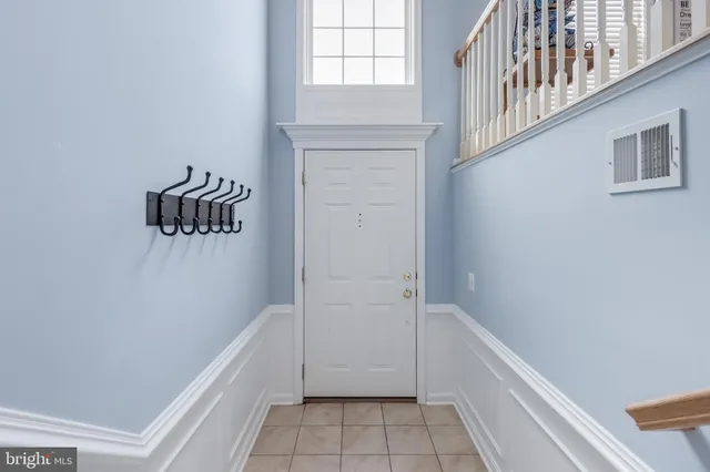 $759,900 | 8259 Purple Lilac Court, Lorton, VA 22079
