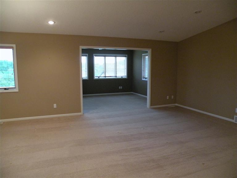 528 Mill Ridge Road Clinton, IA 52732 - Photo 5 of 16 Gallery Image 5