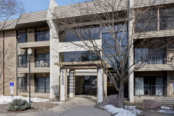 $100,000 | 4680 Tower Street Southeast, Unit 112, Prior Lake, MN 55372