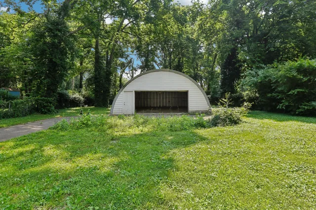 $550,000 | 4108 Edwards Avenue, Nashville, TN 37216