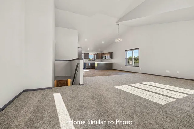 $384,900 | 1260 Putnam Drive, Pulaski, WI 54162