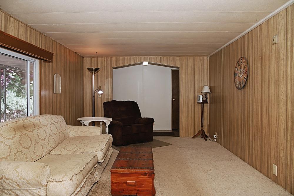 2911 Russell Road Grants Pass, OR 97526 - Photo 11 of 24 Additional Photo