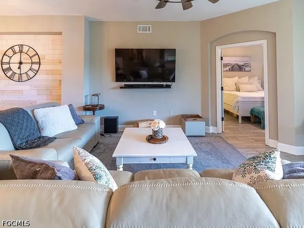 $2,500 | 23084 Lone Oak Drive, Estero, FL 33928