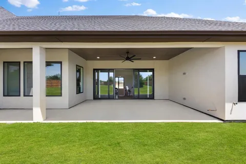 $775,000 | 461 Whispering Way, Red Oak, TX 75154