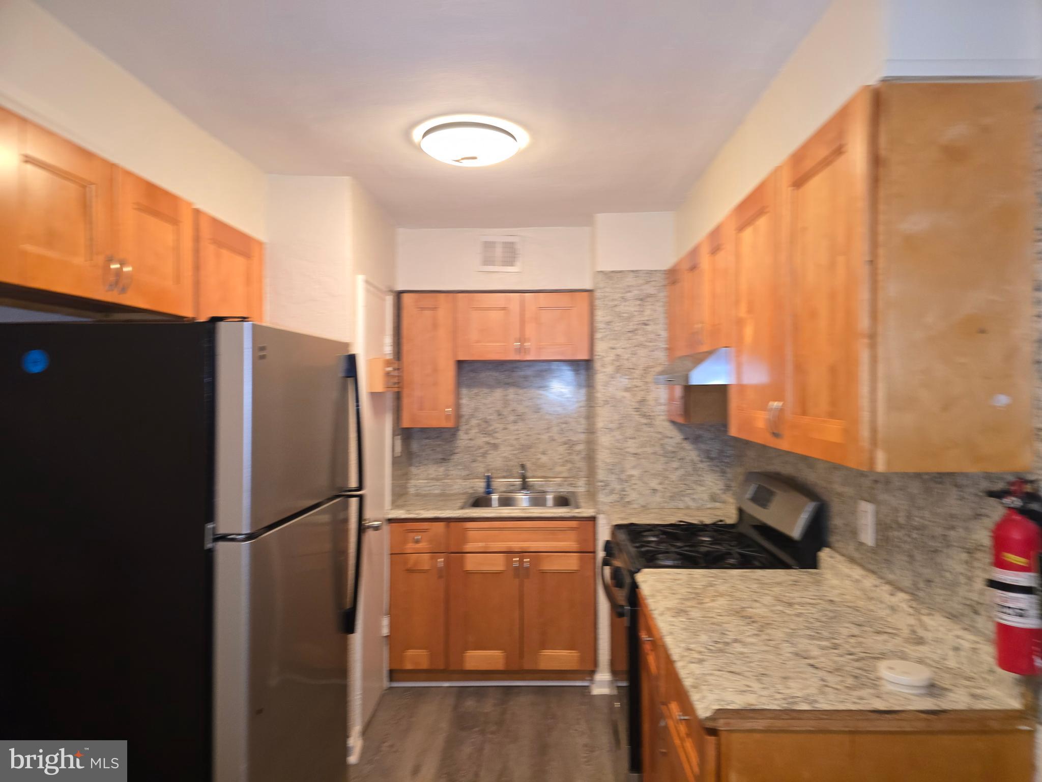 6135 1/2 Old York Road, Unit 1 Philadelphia, PA 19141 - Photo 51 of 61