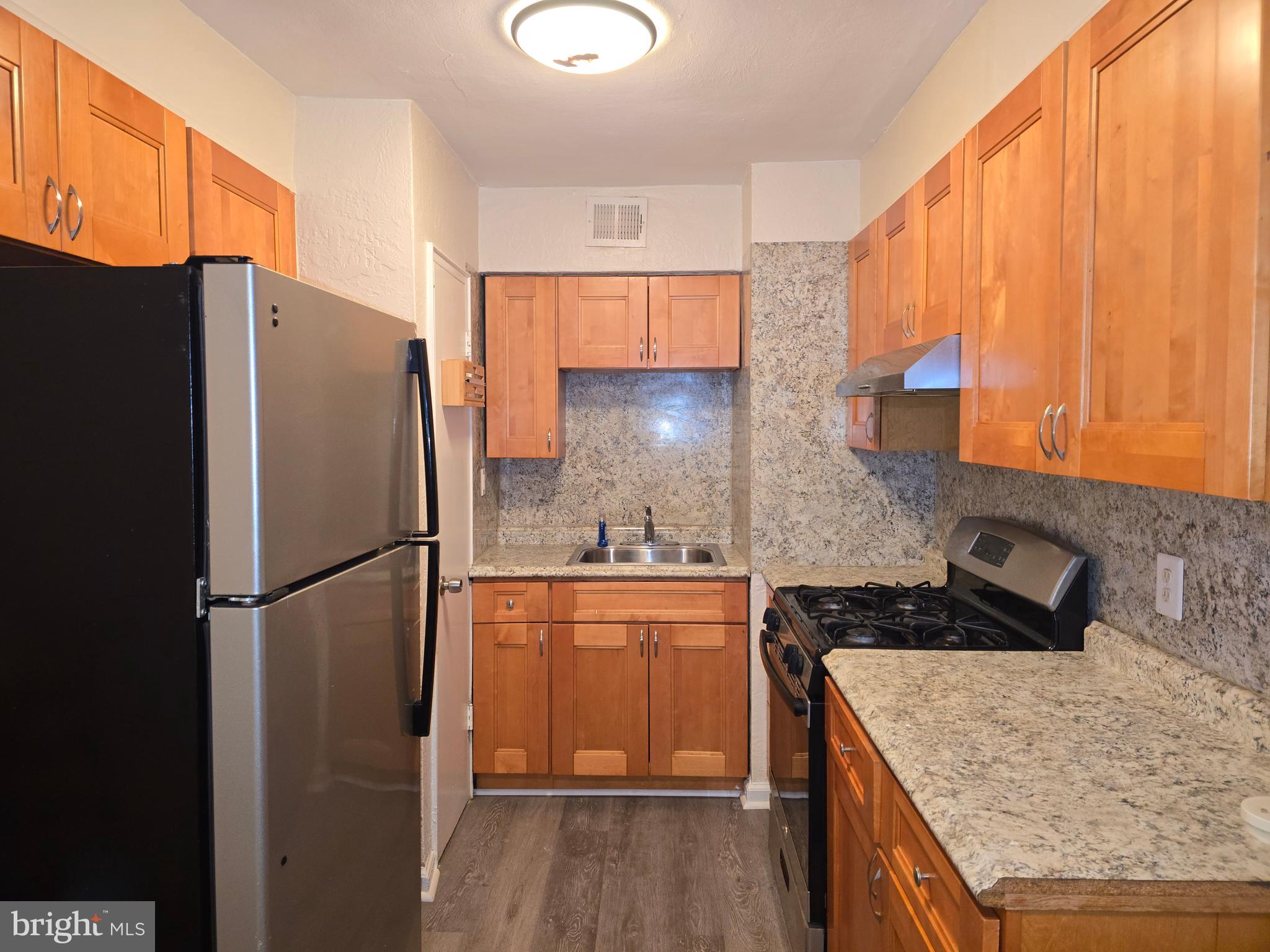 6135 1/2 Old York Road, Unit 1 Philadelphia, PA 19141 - Photo 52 of 61