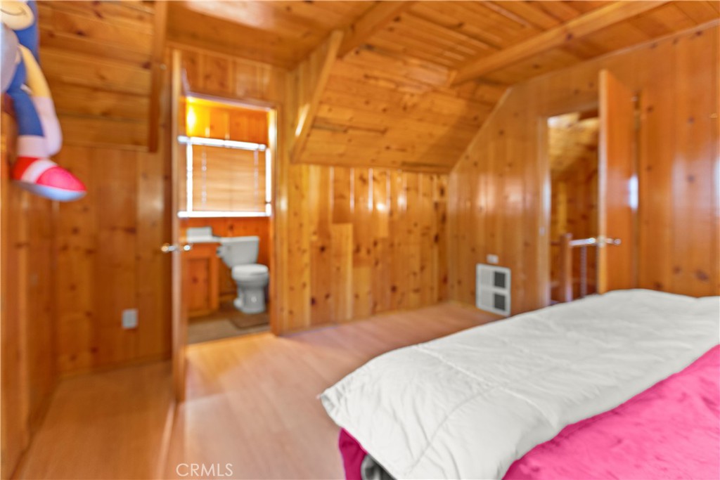 1852 Sparrow Road Wrightwood, CA 92397 - Photo 19 of 38 Gallery Image 19