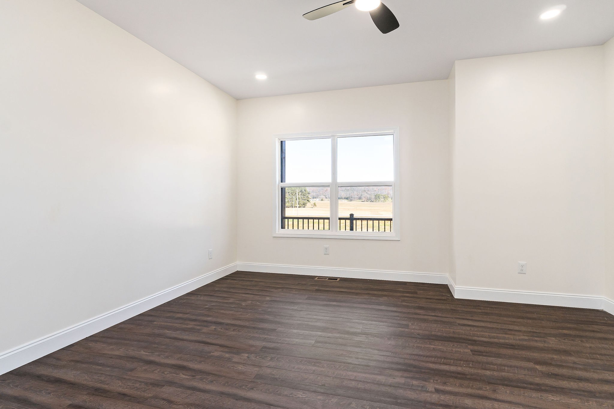 899 Charles Golden Road Sparta, TN 38583 - Photo 21 of 38 Gallery Image 21