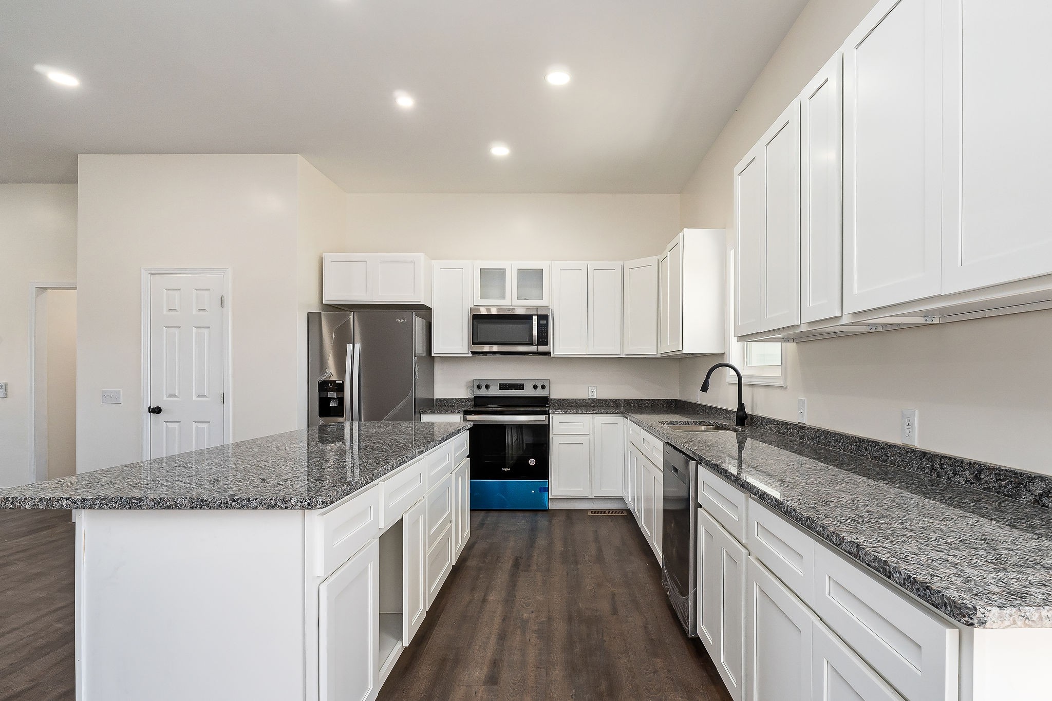 899 Charles Golden Road Sparta, TN 38583 - Photo 4 of 38 Gallery Image 4