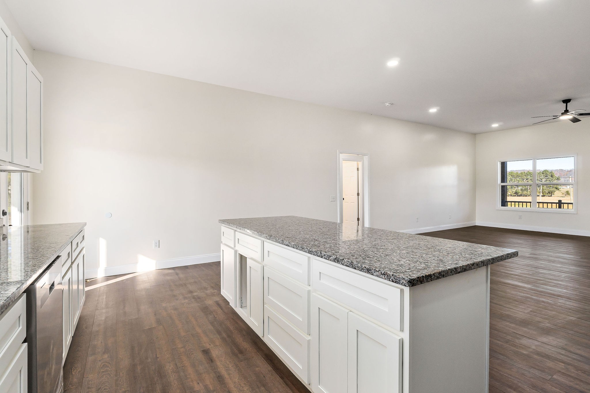 899 Charles Golden Road Sparta, TN 38583 - Photo 6 of 38 Gallery Image 6