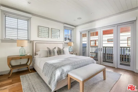 $35,000 | 703 Bayview Drive, Manhattan Beach, CA 90266