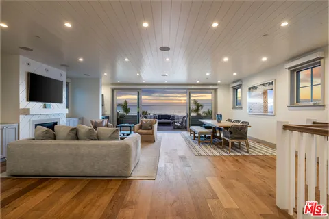 $35,000 | 703 Bayview Drive, Manhattan Beach, CA 90266