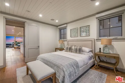 $35,000 | 703 Bayview Drive, Manhattan Beach, CA 90266