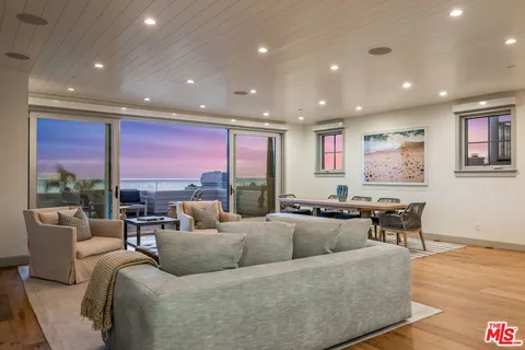 $35,000 | 703 Bayview Drive, Manhattan Beach, CA 90266