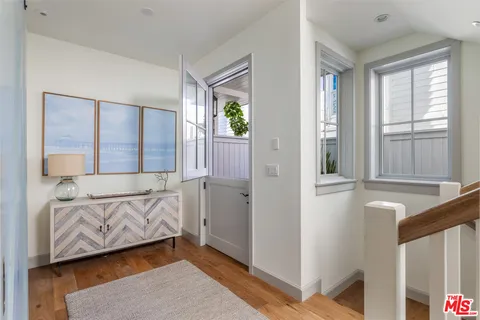 $35,000 | 703 Bayview Drive, Manhattan Beach, CA 90266