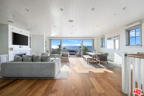 $35,000 | 703 Bayview Drive, Manhattan Beach, CA 90266