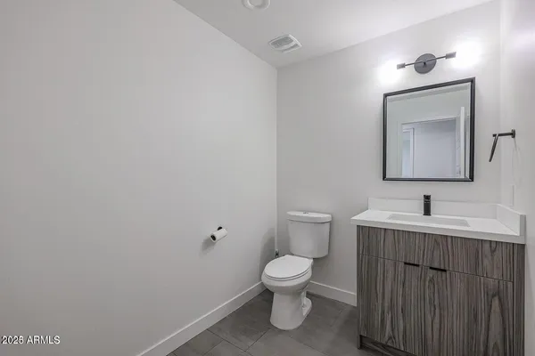 $3,600 | 2651 North 71st Place, Scottsdale, AZ 85251
