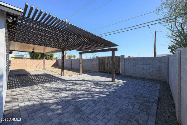 $3,600 | 2651 North 71st Place, Scottsdale, AZ 85251