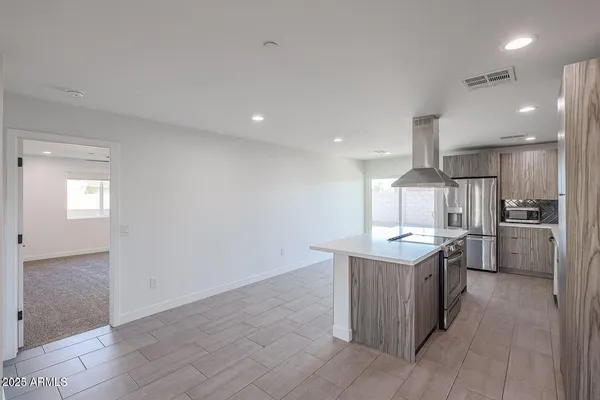 $3,600 | 2651 North 71st Place, Scottsdale, AZ 85251