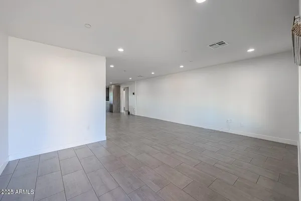 $3,600 | 2651 North 71st Place, Scottsdale, AZ 85251