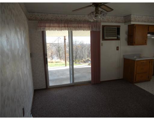 614 Mt Hope Ridge Road Claysville, PA 15323 - Photo 5 of 10 Kitchen.