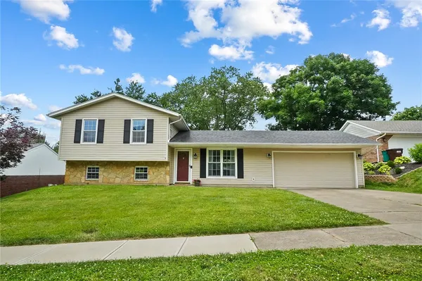 $299,000 | 205 Evergreen Drive, Springboro, OH 45066