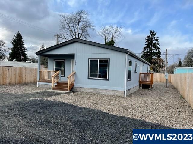 2209 Front Avenue Northeast Albany, OR 97321 - Photo 30 of 32