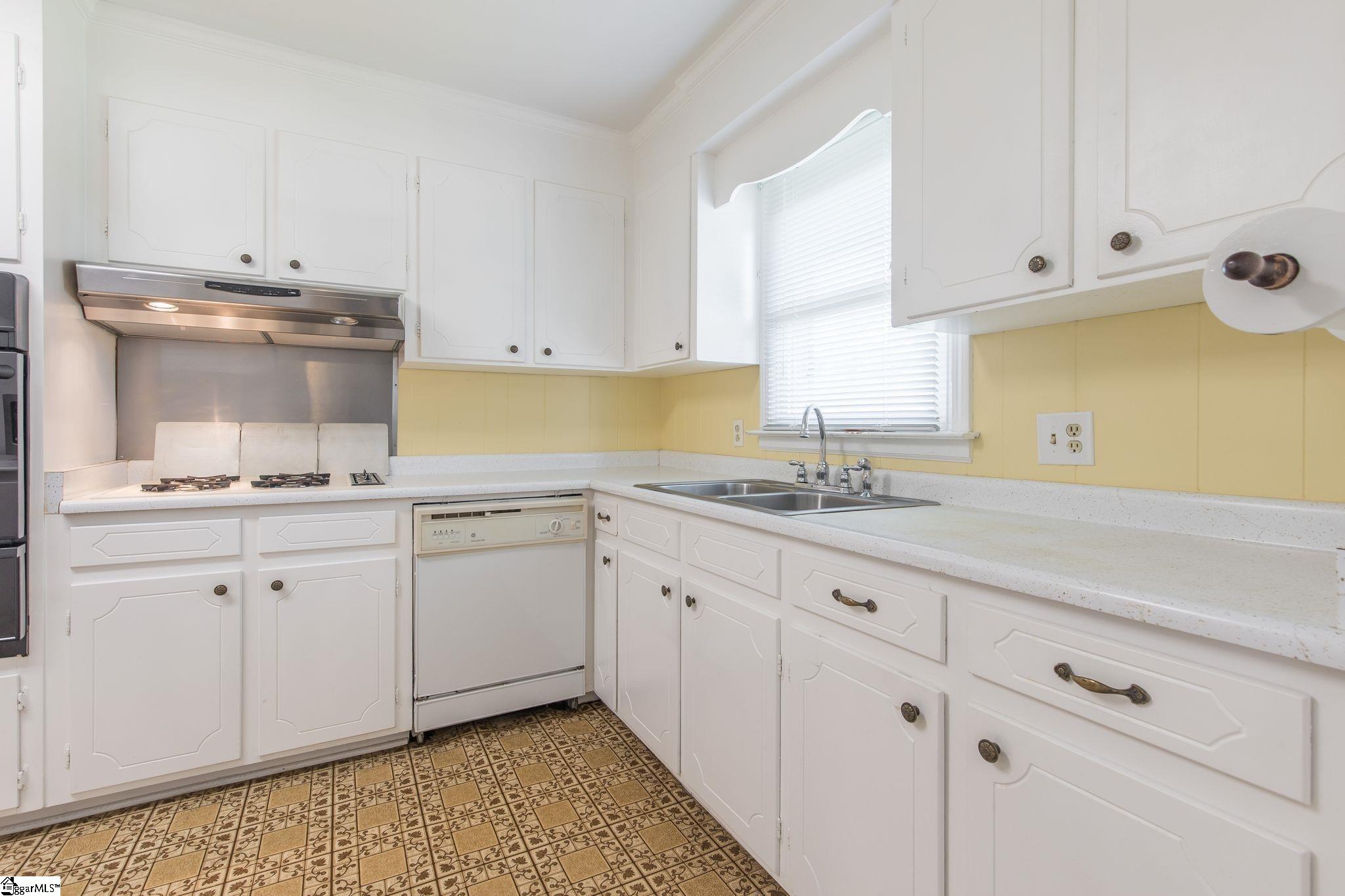 307 Garrett Street Mauldin, SC 29662 - Photo 19 of 34 Gallery Image 19