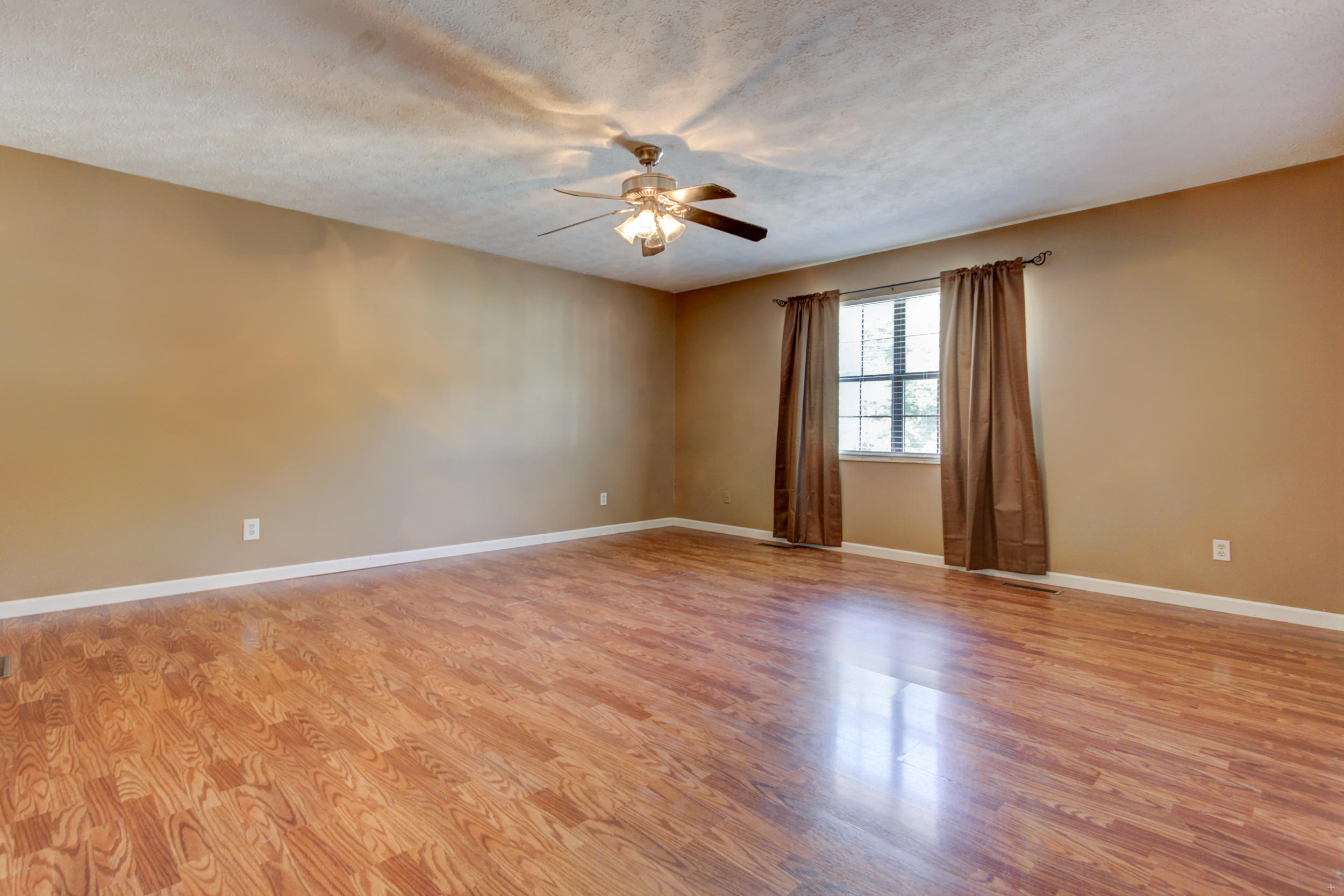 120 High Point Lane Oak Ridge, TN 37830 - Photo 12 of 18 Positive Perceptions-12