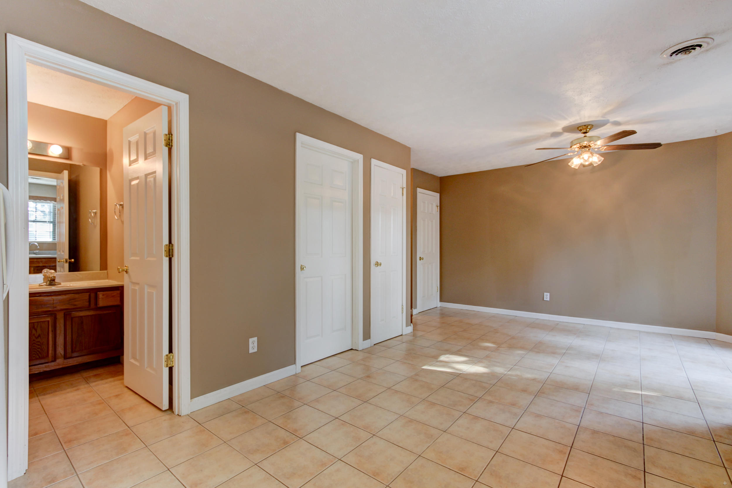 120 High Point Lane Oak Ridge, TN 37830 - Photo 5 of 18 Positive Perceptions-5