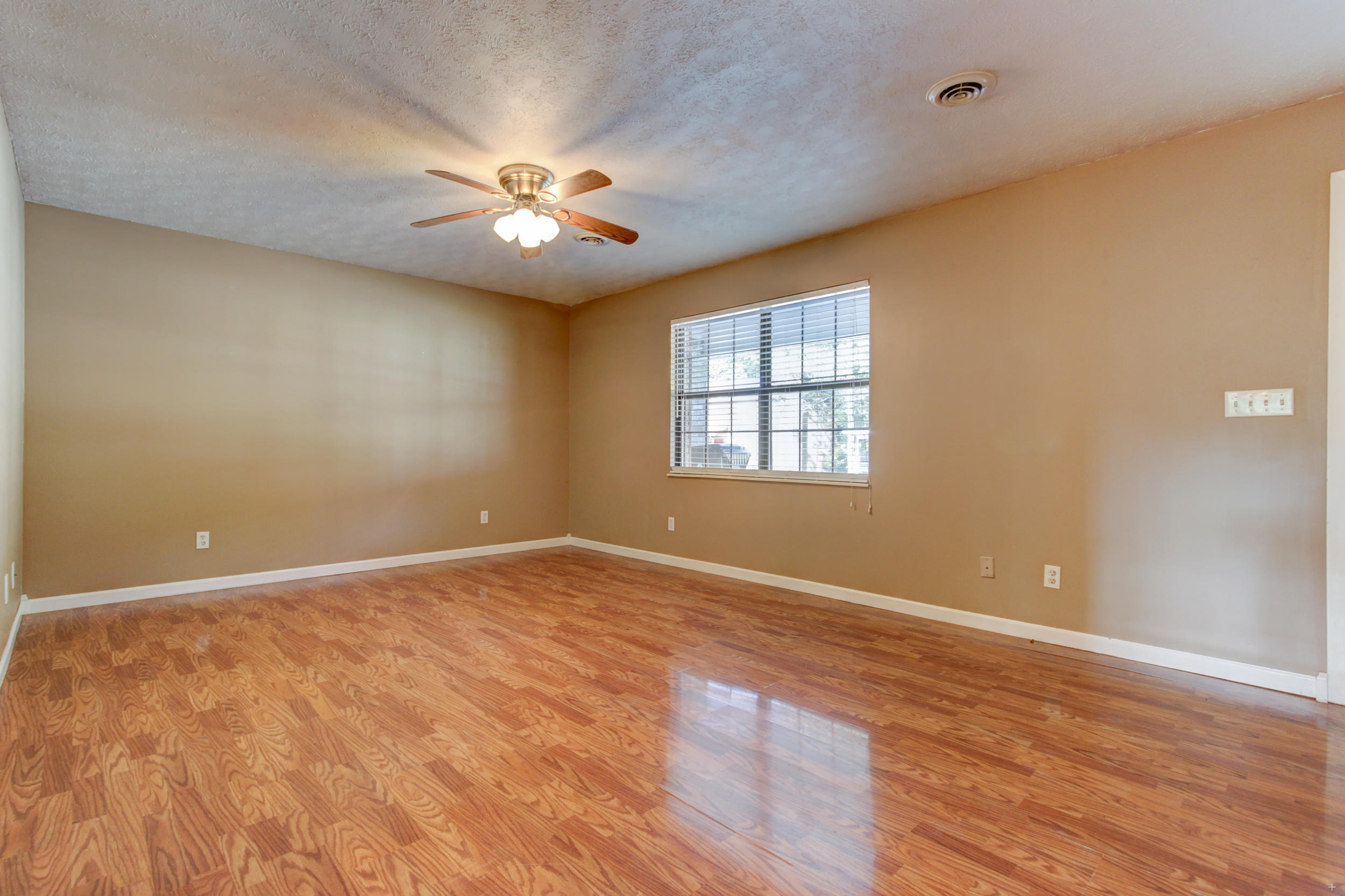 120 High Point Lane Oak Ridge, TN 37830 - Photo 10 of 18 Positive Perceptions-10