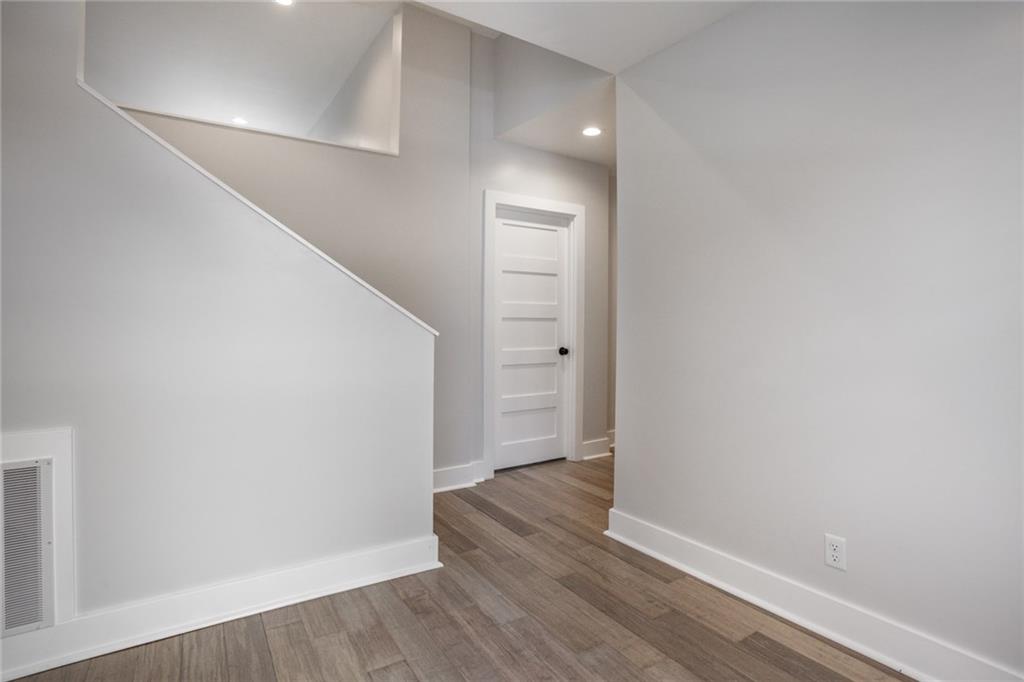 157 Berkley Road Indianapolis, IN 46208 - Photo 34 of 48 Gallery Image 34