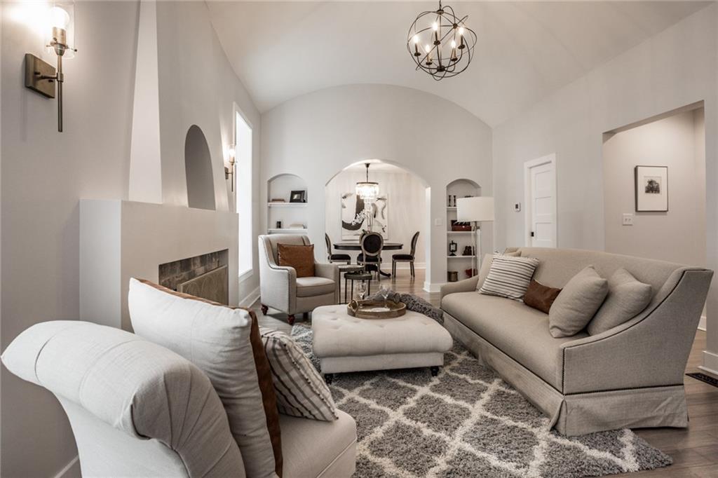 157 Berkley Road Indianapolis, IN 46208 - Photo 6 of 48 Gallery Image 6