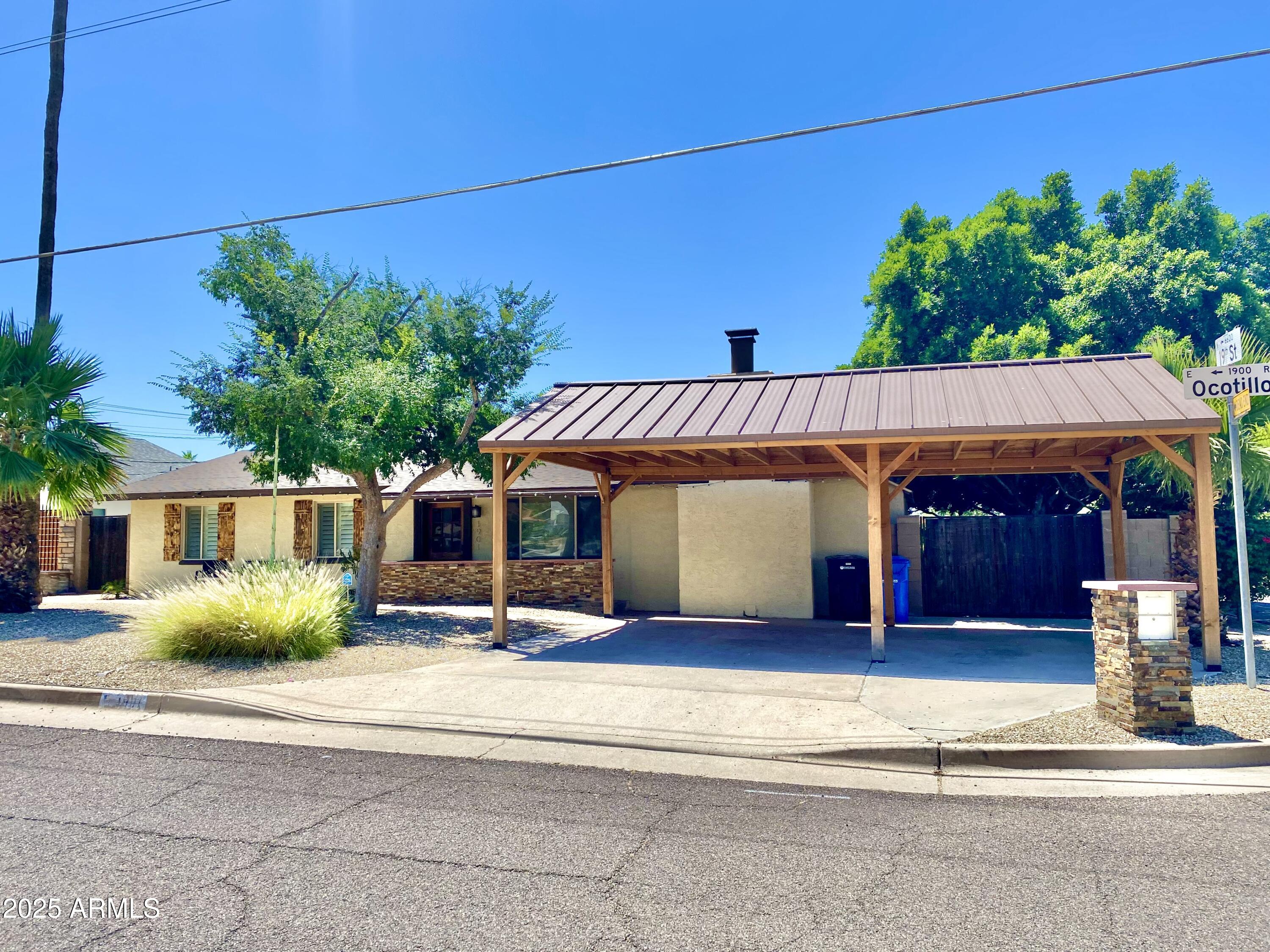 1901 East Ocotillo Road Phoenix, AZ 85016 - Photo 1 of 58 1) 60186-68757eca90113