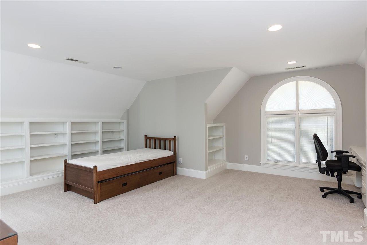 12120 Lockhart Lane Raleigh, NC 27614 - Photo 14 of 25 Gallery Image 14