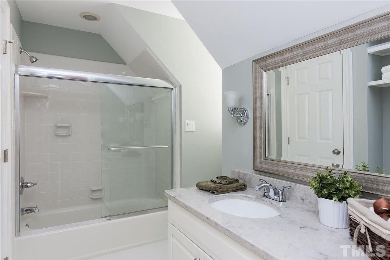 12120 Lockhart Lane Raleigh, NC 27614 - Photo 15 of 25 Gallery Image 15