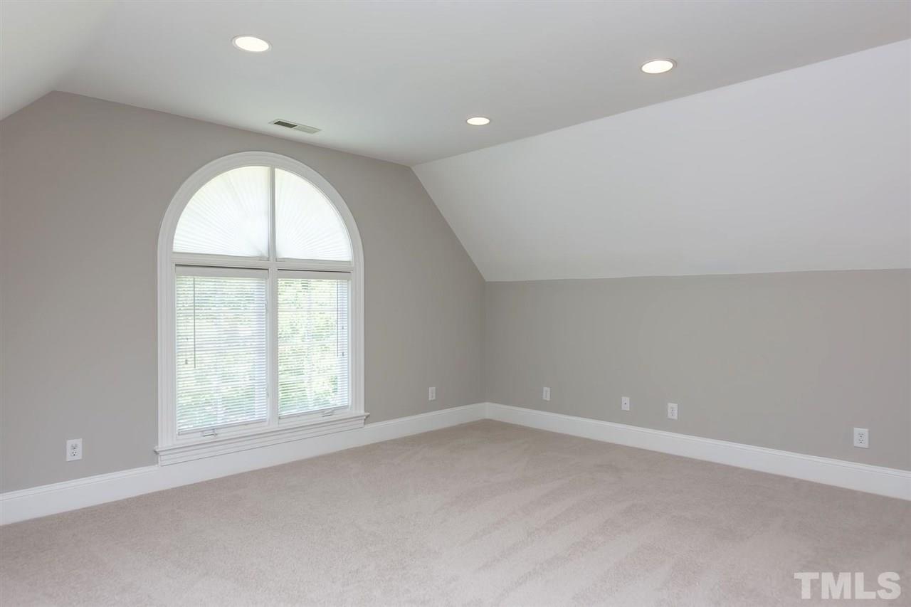 12120 Lockhart Lane Raleigh, NC 27614 - Photo 16 of 25 Gallery Image 16