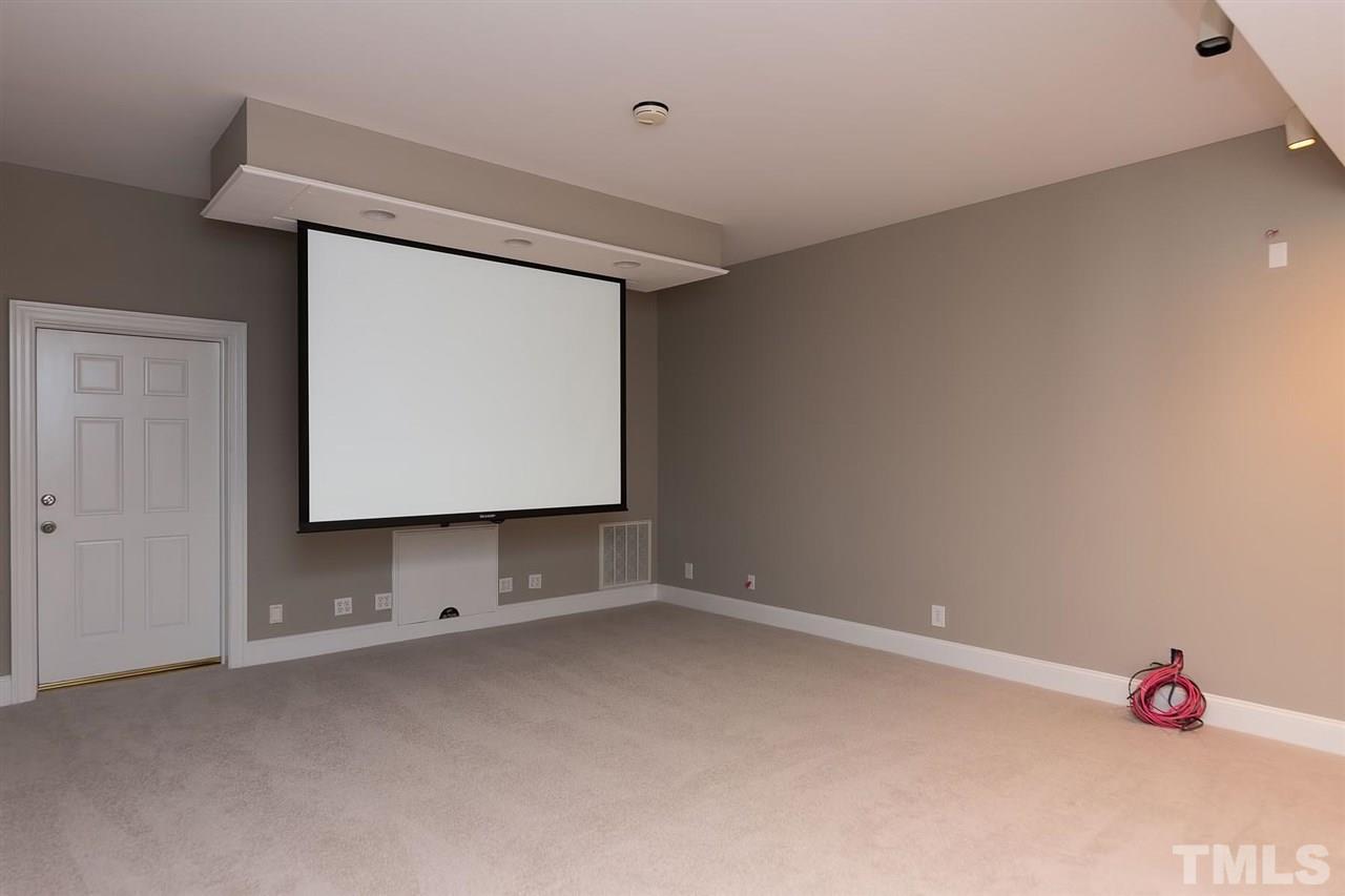 12120 Lockhart Lane Raleigh, NC 27614 - Photo 22 of 25 Gallery Image 22