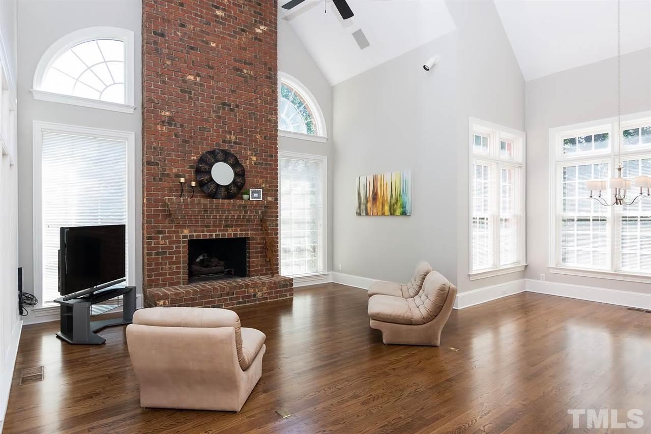 12120 Lockhart Lane Raleigh, NC 27614 - Photo 7 of 25 Gallery Image 7