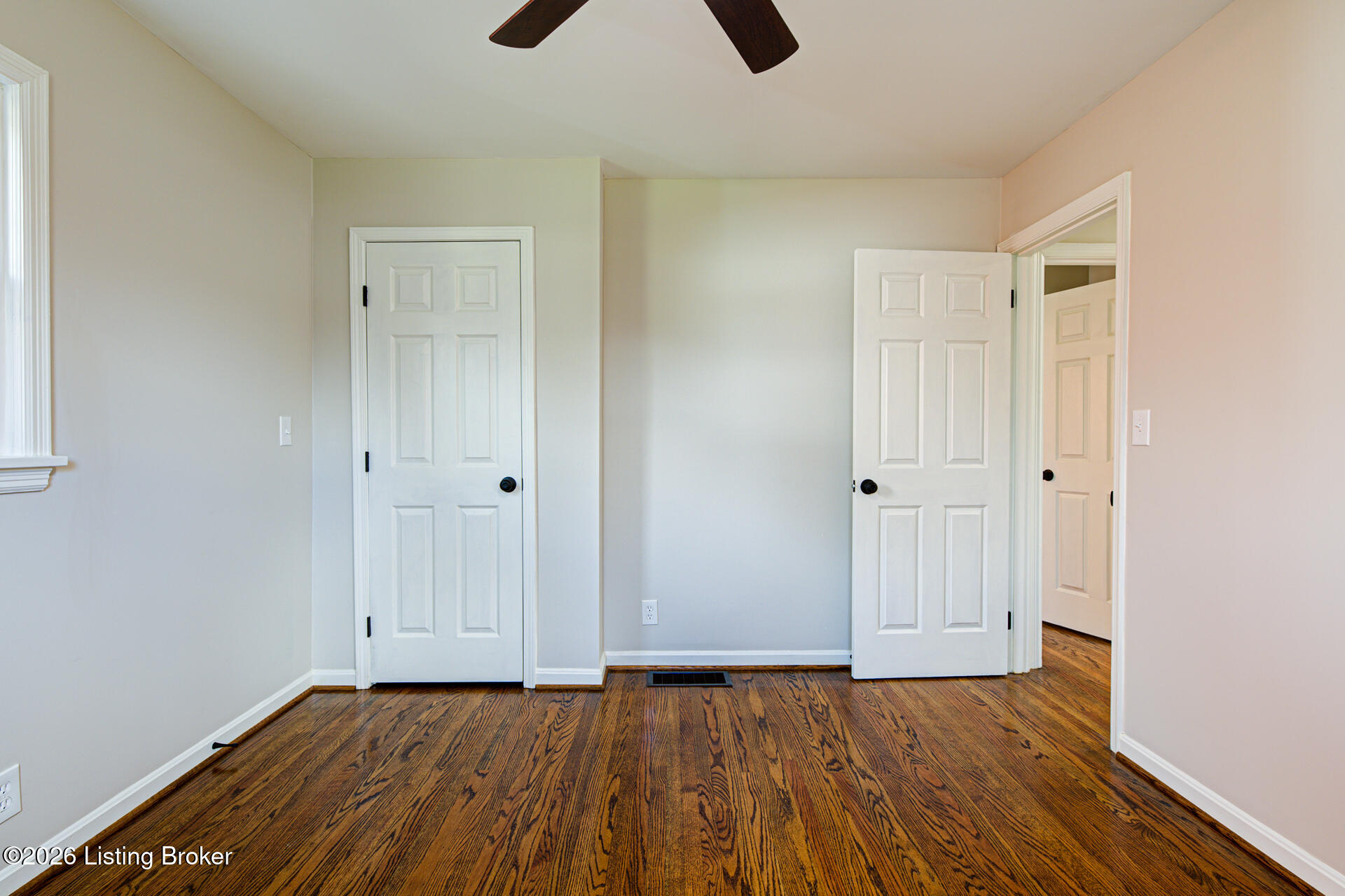 2011 Janlyn Road Jeffersontown, KY 40299 - Photo 18 of 66 GSP-2011 Janlyn Rd-16
