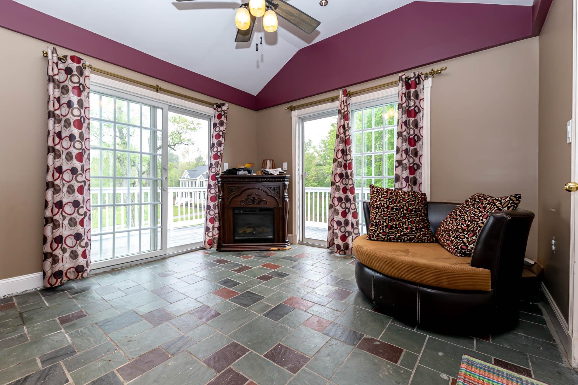 169 Marsh Road Pelham, NH 03076 - Photo 20 of 34